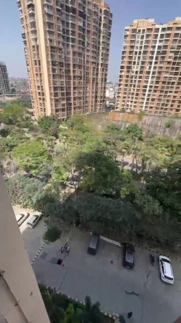 Exterior View, supertech-livingston 2.5 Bedroom 1320 Sq.Ft. Apartment In Sain Vihar Ghaziabad 10137133