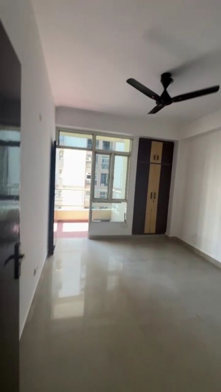 Room, supertech-livingston 2.5 Bedroom 1320 Sq.Ft. Apartment In Sain Vihar Ghaziabad 10137133