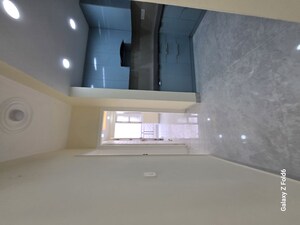 Room in 2 BHK Apartment at Palm Residency Chhatarpur, Chattarpur – for Rent