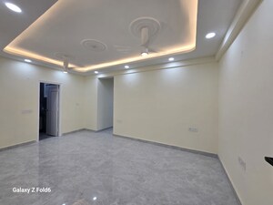 Room in 2 BHK Apartment at Palm Residency Chhatarpur, Chattarpur – for Rent