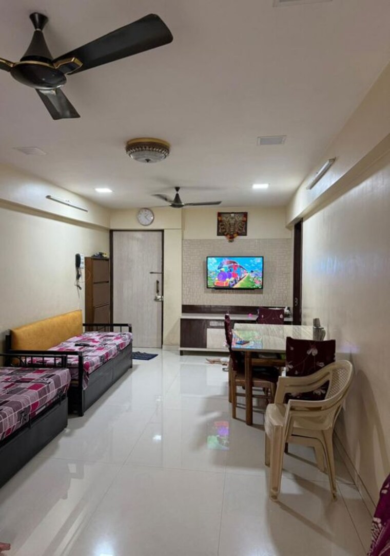 Kitchen, earth-classic 2 Bedroom 840 Sq.Ft. Apartment In Matunga Mumbai 9889922