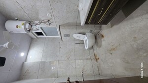 Bathroom in 3 BHK Builder Floor at Palm Residency Chhatarpur, Chattarpur – for Rent