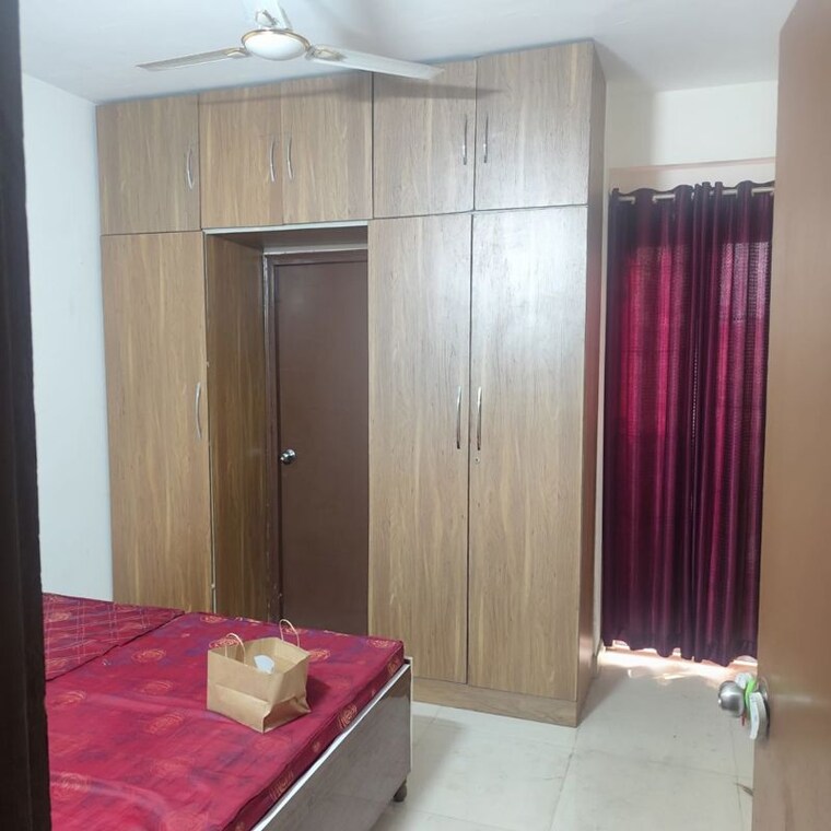 Bedroom, signature-roselia-phase-2 2 Bedroom 594 Sq.Ft. Apartment In Sector 95a Gurgaon 10137163