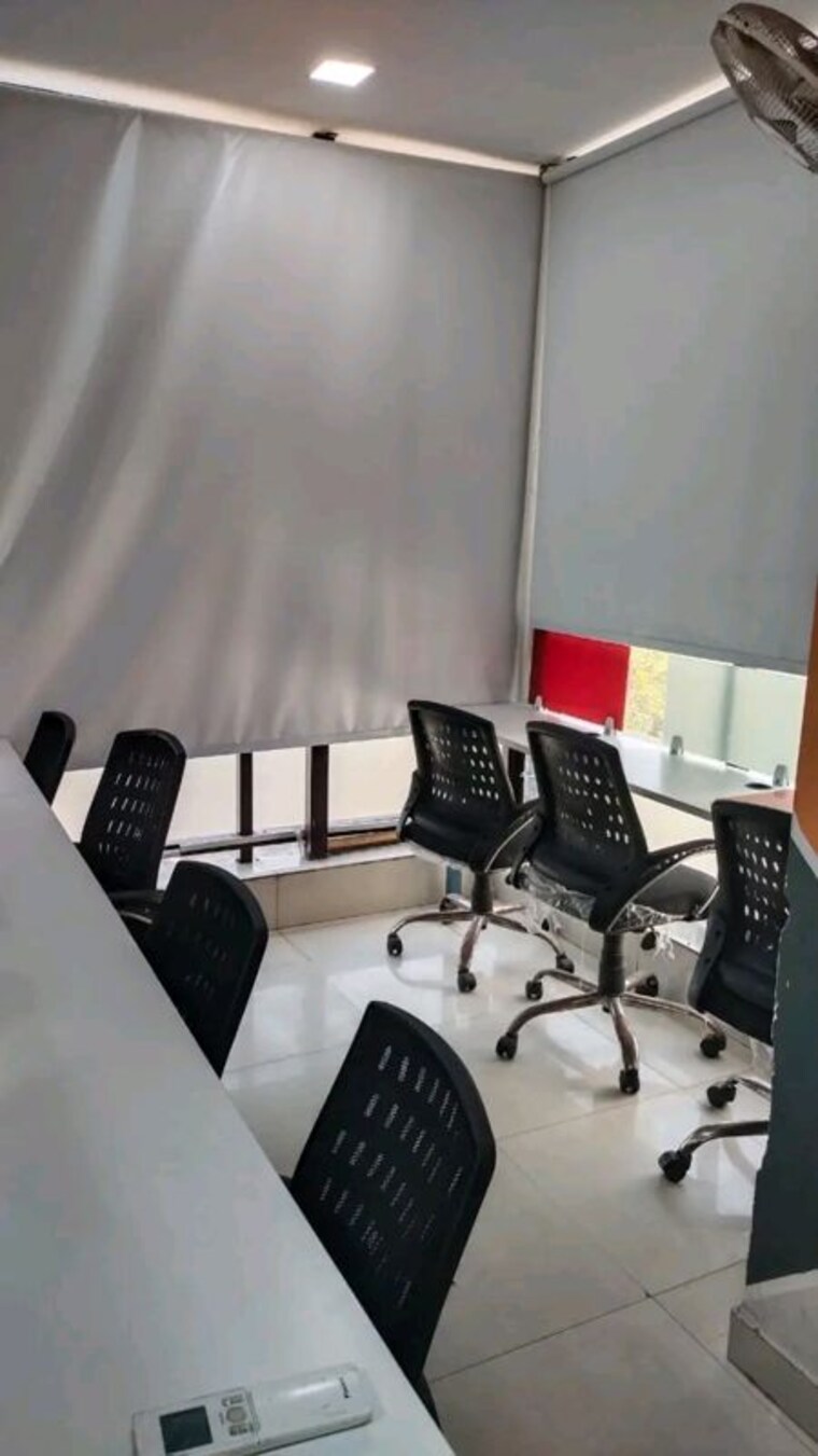 Team Area, sector 2 Commercial Office Space 400 Sq.Ft. In Sector 2 Noida 10137181