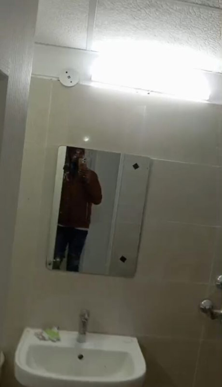 undefined, rg-luxury-homes 2.5 Bedroom 1380 Sq.Ft. Apartment In Sector 16b Greater Noida Greater Noida 10137193