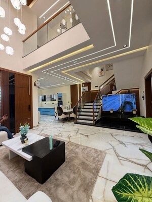  Plot For Sale in Sector 55