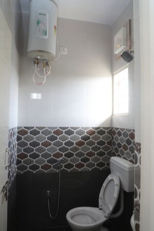 Bathroom in 1 BHK Builder Floor at Ramamurthy Nagar – for Rent