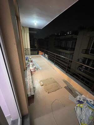 Balcony in 4 BHK Builder Floor at BPTP Parkland Pride, Sector 77 – for Rent