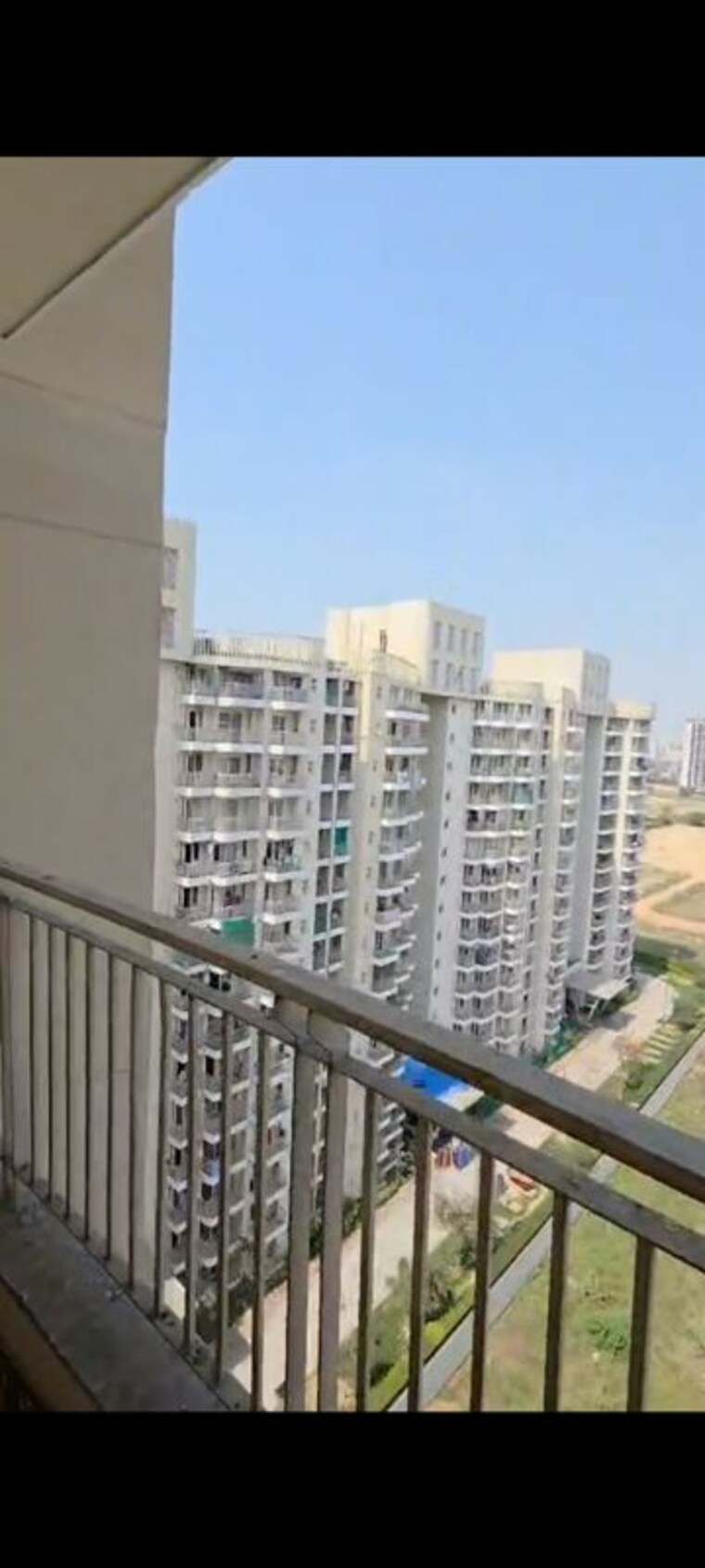 Exterior View, bptp-discovery-park 3 Bedroom 925 Sq.Ft. Apartment In Sector 80 Faridabad 10137211