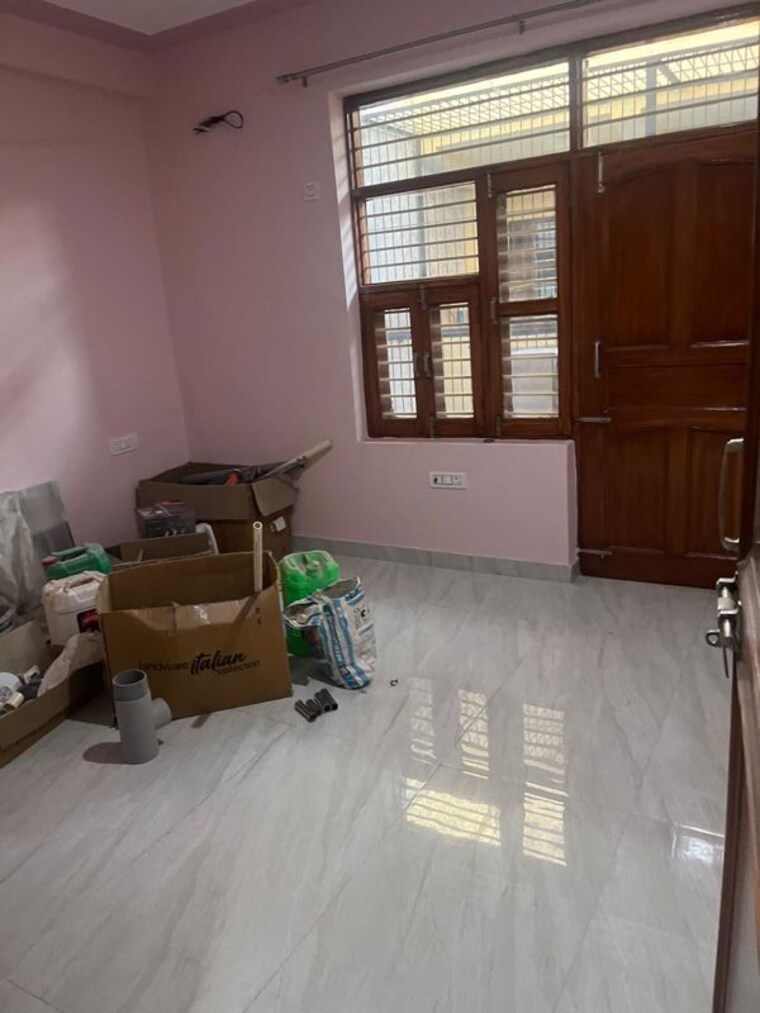 Living Room, sector 10 2.5 Bedroom 220 Sq.Ft. Builder Floor In Sector 10 Gurgaon 10137227