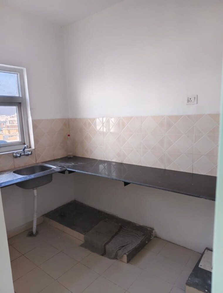 Kitchen, amolik-sankalp 3 Bedroom 851 Sq.Ft. Apartment In Sector 85 Faridabad 10137228