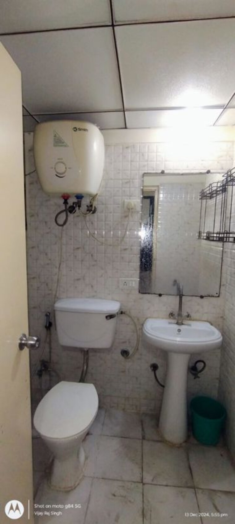 Bathroom, gaur-city-2-11th-avenue 3 Bedroom 1420 Sq.Ft. Apartment In Sector 16c Greater Noida Greater Noida 10137230
