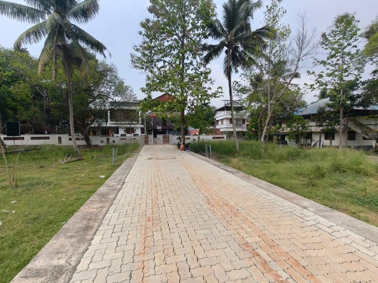 undefined, tripunithura  3924 Sq.Ft. Plot In Tripunithura Kochi 10137239