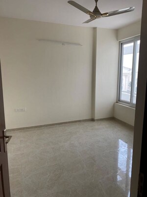 Room in 3 BHK Apartment at Ansal Crown Heights, Sector 80 – for Rent