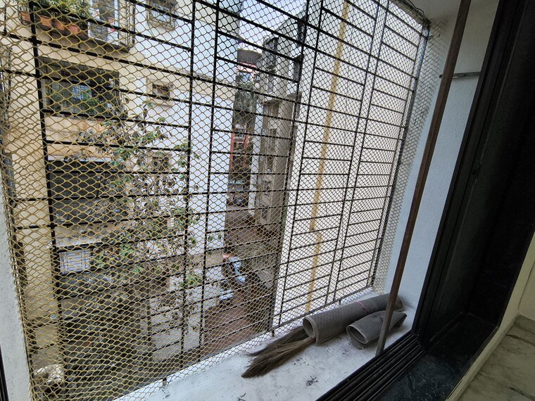 Balcony, kurla east 1 Bedroom 500 Sq.Ft. Apartment In Kurla East Mumbai 10137273