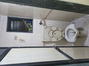 Bathroom in 1 BHK Apartment at Kurla East – for Rent
