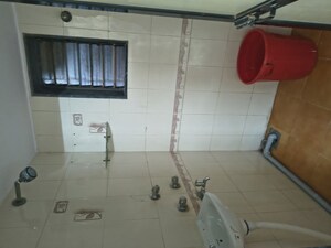 Bathroom in 1 BHK Apartment at Kurla East – for Rent