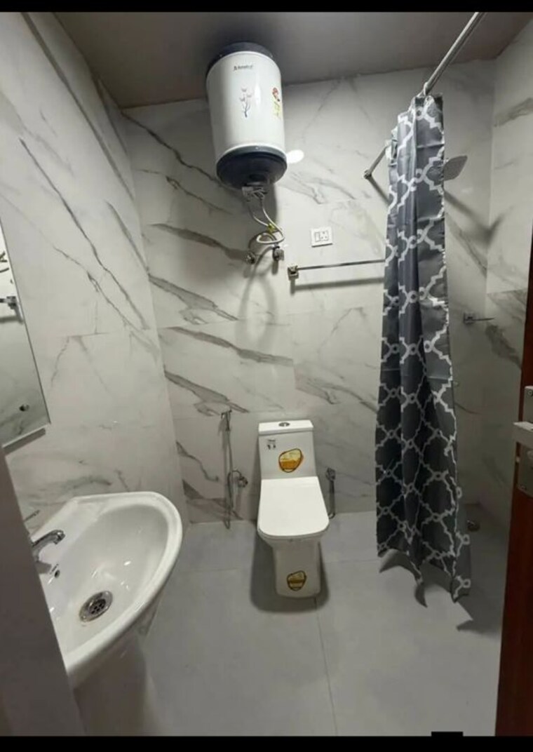 Bathroom, saket 2 Bedroom 700 Sq.Ft. Builder Floor In Saket Delhi 10137277