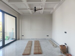 Building Lobby in 3 BHK Builder Floor at Defence Colony – for Rent