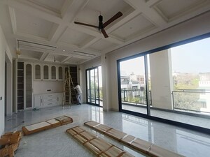 Building Lobby in 3 BHK Builder Floor at Defence Colony – for Rent