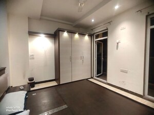 Room in 3 BHK Builder Floor at East Of Kailash – for Rent