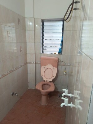 Bathroom in 1.5 BHK Apartment at Ganesh Nagar – for Rent