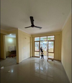 Living Room in 3 BHK Apartment at Park Villa Apartments, Hazratganj – for Rent