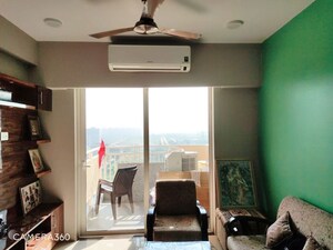 Furnished Amenities in 2 BHK Apartment at M3M Marina, Sector 68 – for Rent