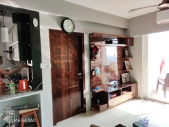 2 BHK + Pooja Room Apartment For Rent in M3M Marina