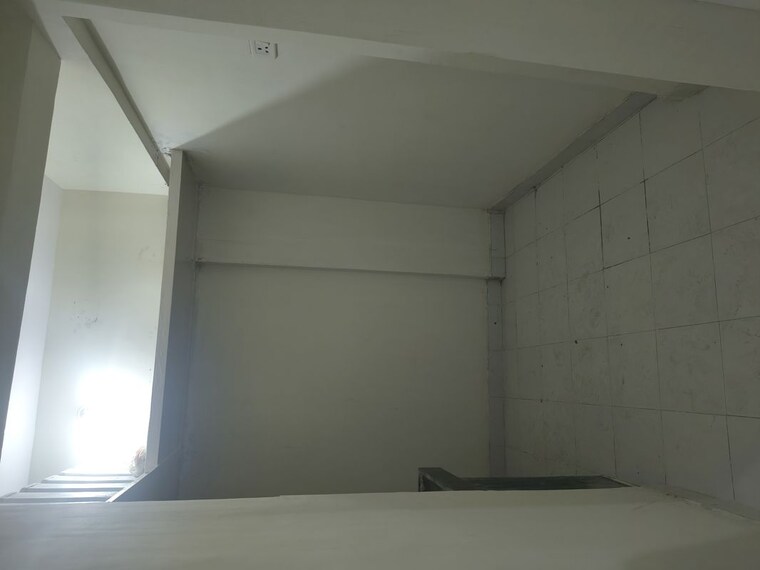 Room, kurla east 1 Bedroom 310 Sq.Ft. Apartment In Kurla East Mumbai 10137312