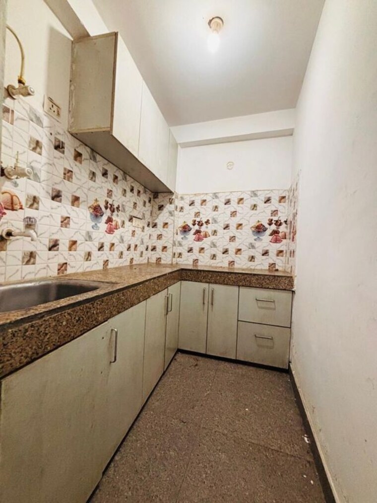 Kitchen, saket 1 Bedroom 600 Sq.Ft. Builder Floor In Saket Delhi 10137310
