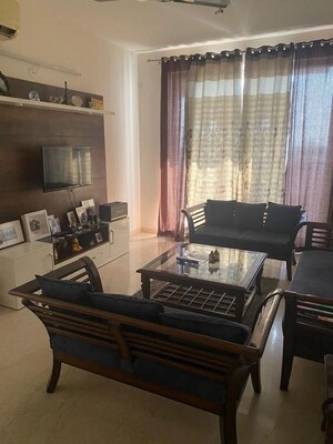 Living Room in 3 BHK Apartment at Sector 66 – for Rent
