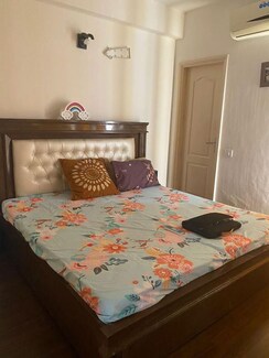 3 BHK + Pooja Room Apartment For Rent in Sector 66