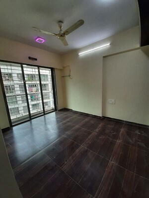 Master Bedroom in 2 BHK Apartment at Shree Shashwat CHS, Mira Road – for Sale