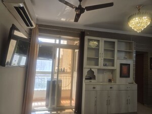 2 BHK Apartment For Rent in Supertech Ecociti, Sector 137