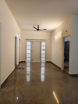 2 BHK Apartment For Rent in Halasuru