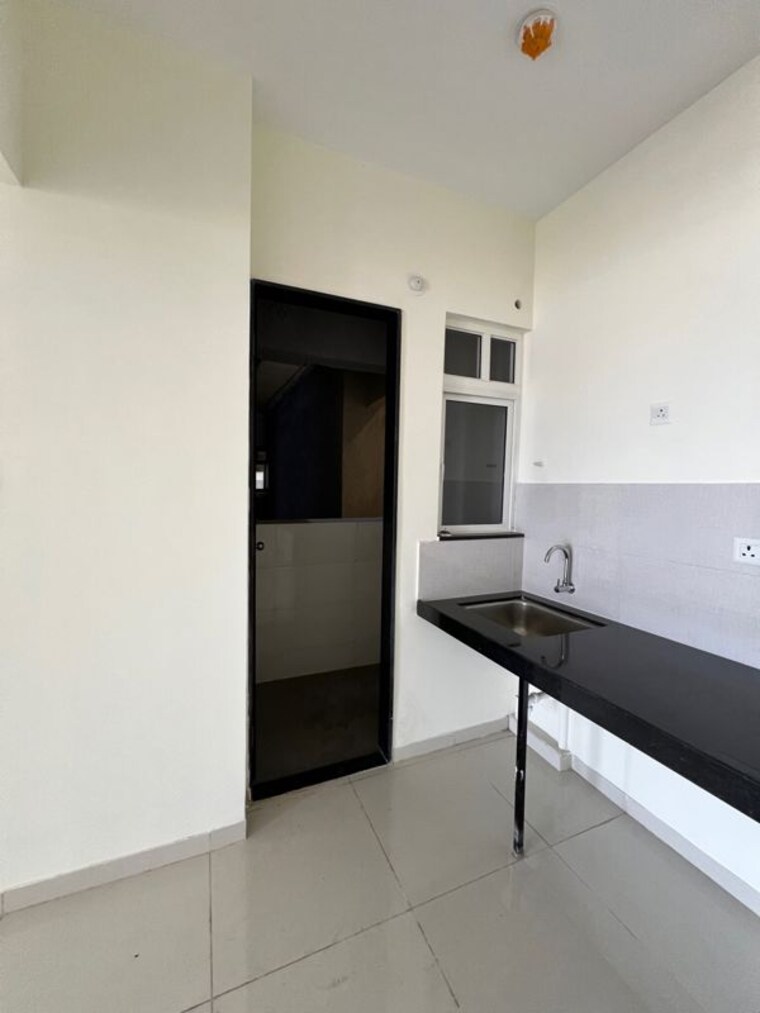 Kitchen, kolte-patil-r10 2 Bedroom 650 Sq.Ft. Apartment In Hinjewadi Pune 10137362