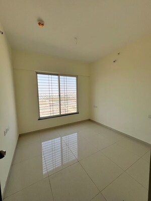 Room in 2 BHK Apartment at Kolte Patil R10, Hinjewadi – for Rent