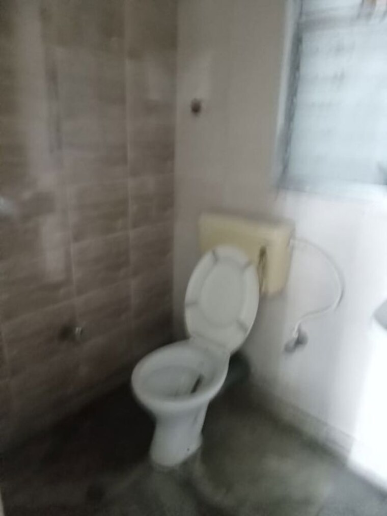 Bathroom, dunlop-residency 3 Bedroom 1500 Sq.Ft. Apartment In Bt Road Kolkata 10137382