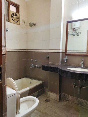 Kitchen in 2 BHK Builder Floor at Huda Market, Sector 31 – for Rent