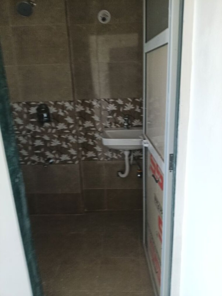 Bathroom, anushka-arya-greens 1 Bedroom 260 Sq.Ft. Apartment In Bhandup West Mumbai 10137392