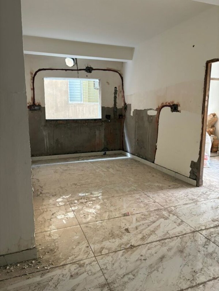 Room, camac street Commercial Shop 450 Sq.Ft. In Camac Street Kolkata 10137411