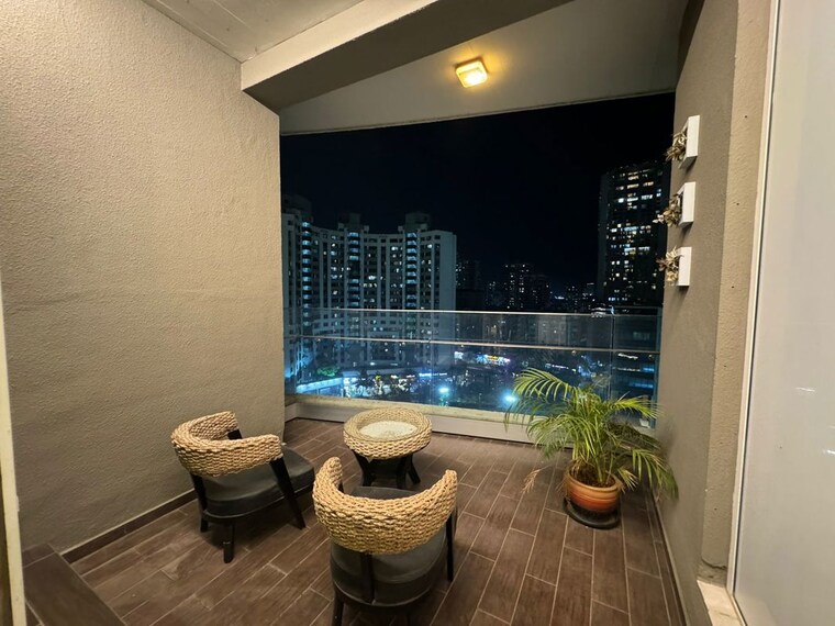 Living Room, windsor-grande-residences 4 Bedroom 3050 Sq.Ft. Apartment In Andheri West Mumbai 10137425