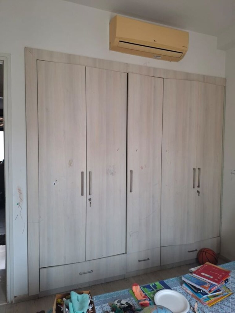 Bathroom, ireo-skyon 2 Bedroom 1400 Sq.Ft. Apartment In Sector 60 Gurgaon 10137452