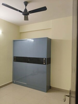 Room in 2.5 BHK Apartment at NBCC Aspire Enchante, Tech Zone 4 Greater Noida – for Sale