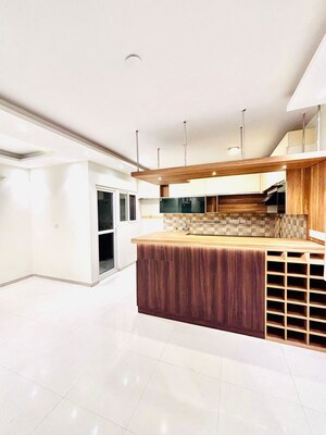 Kitchen in 3 BHK Builder Floor at Hsr Layout – for Rent