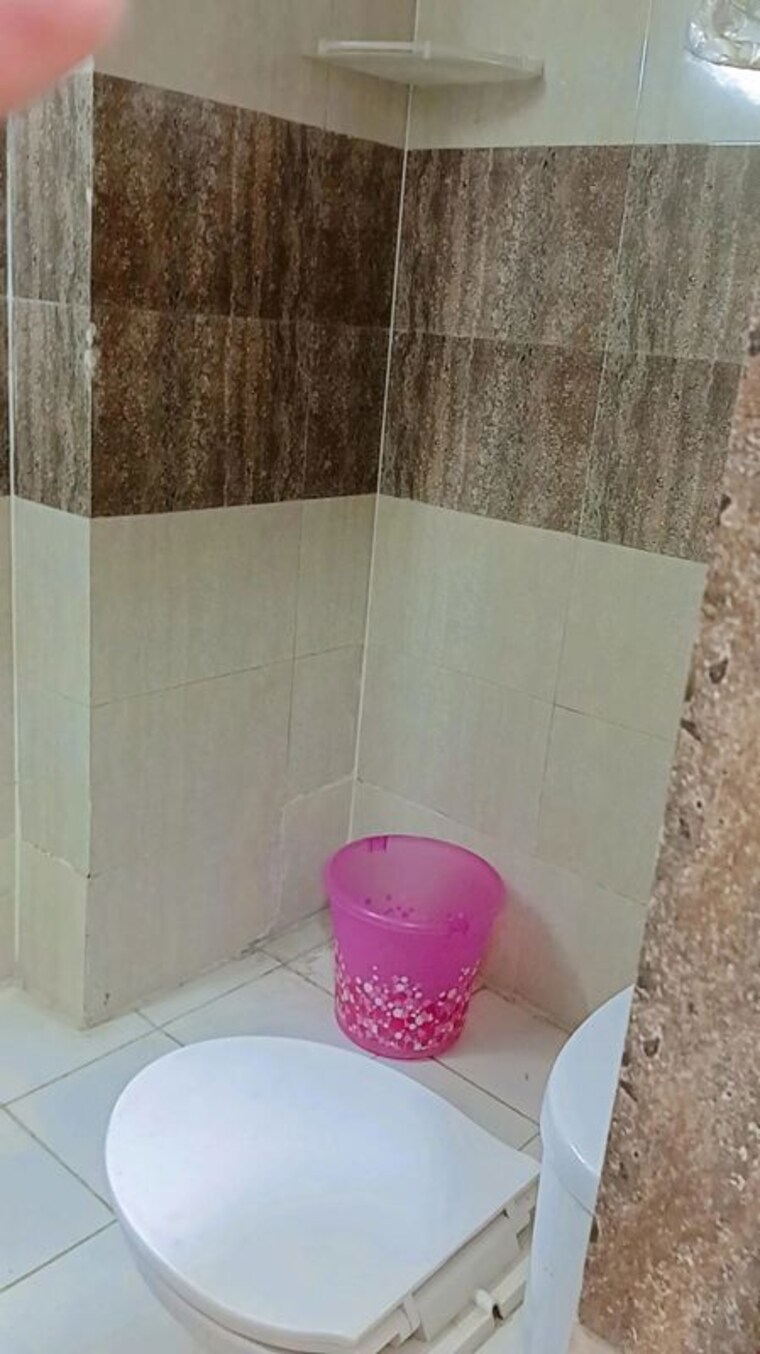 Bathroom, panchsheel-greens-ii 2 Bedroom 1105 Sq.Ft. Apartment In Sector 16 Greater Noida Greater Noida 10137465