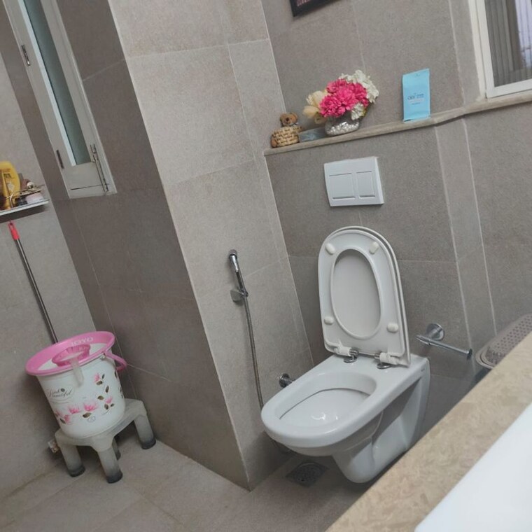 Bathroom, conscient-heritage-max 3 Bedroom 2075 Sq.Ft. Apartment In Sector 102 Gurgaon 10137480