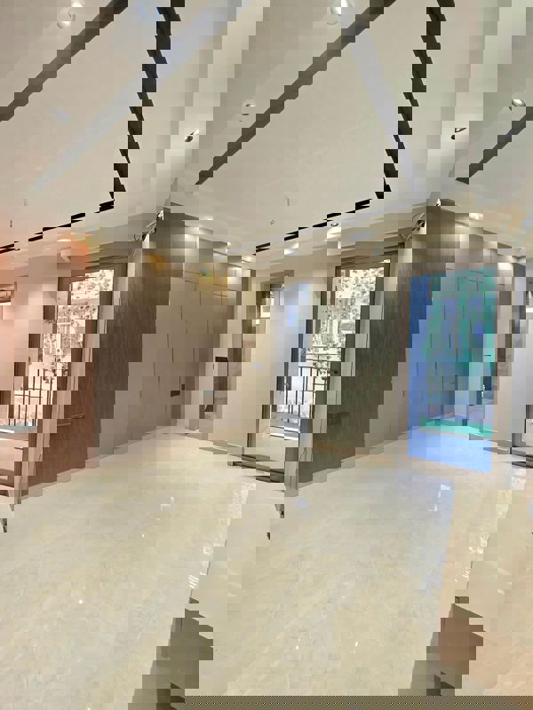 3 BHK + Extra Room 179 Sq.Yd. Builder Floor in BPTP Astaire Gardens