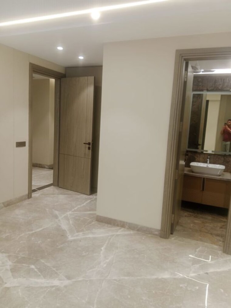 Room, gulmohar park 4 Bedroom 2700 Sq.Ft. Builder Floor In Gulmohar Park Delhi 10137523